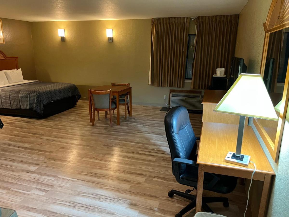Americas Best Value Inn Pharr/Mcallen Buitenkant foto