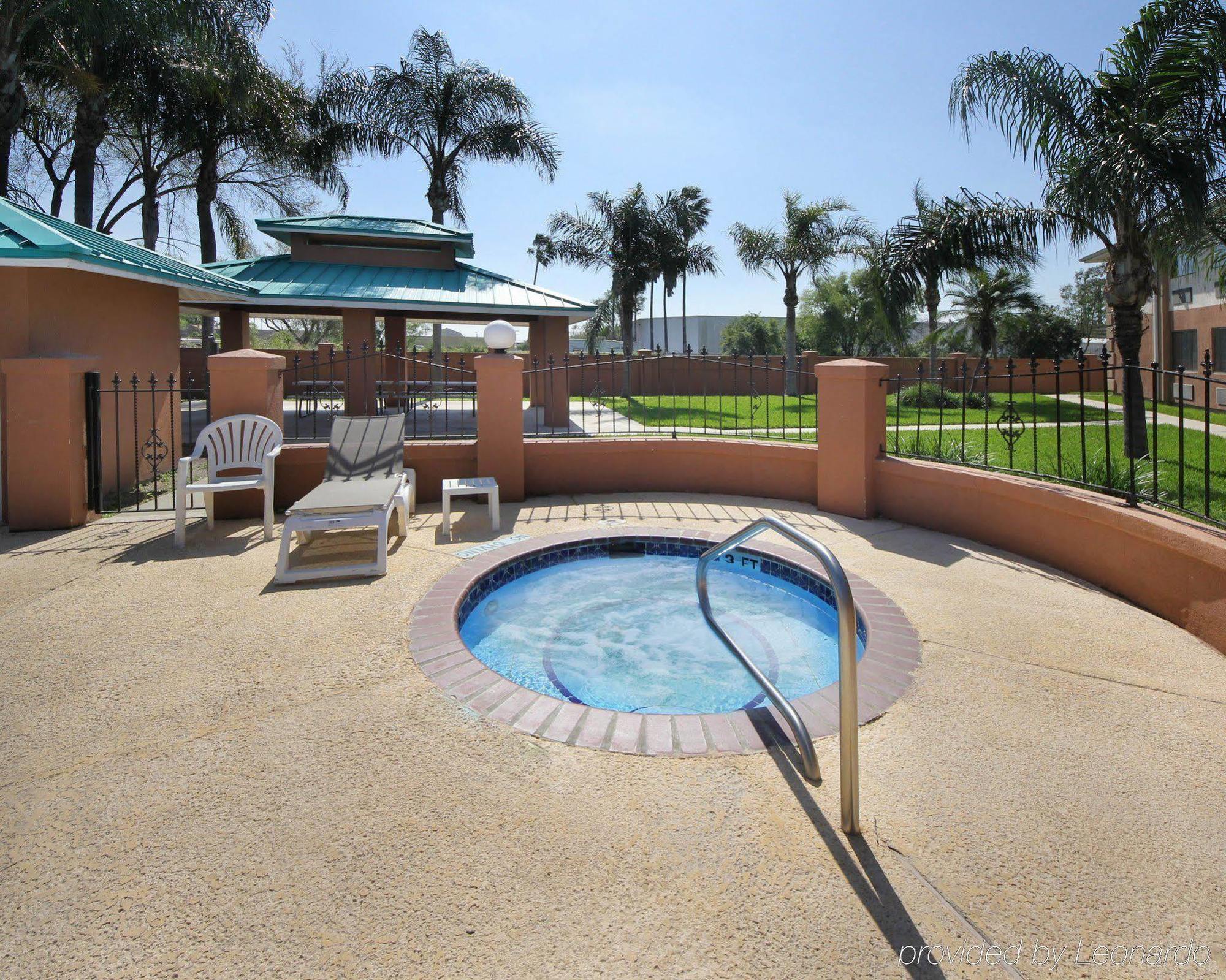 Americas Best Value Inn Pharr/Mcallen Buitenkant foto